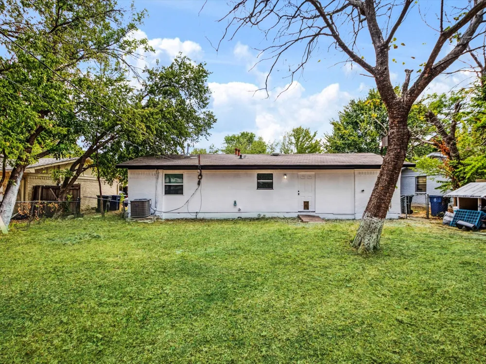 713 Hardy Drive Garland, TX 75041