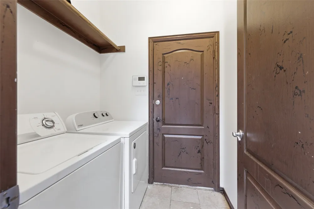 9008 Winding River Drive Fort Worth, TX 76118