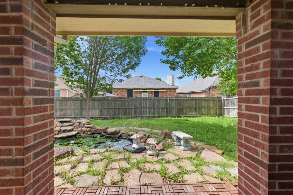 9008 Winding River Drive Fort Worth, TX 76118