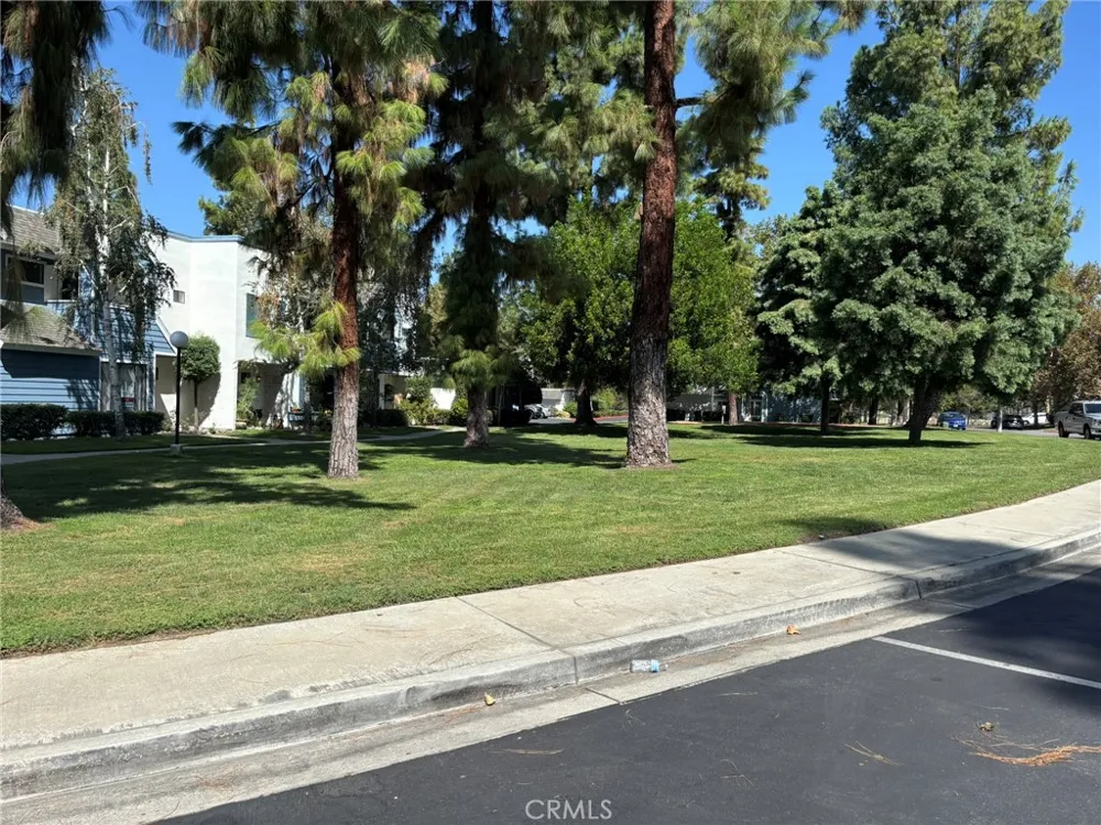 633 Church Pl #3 Redlands, CA 92374