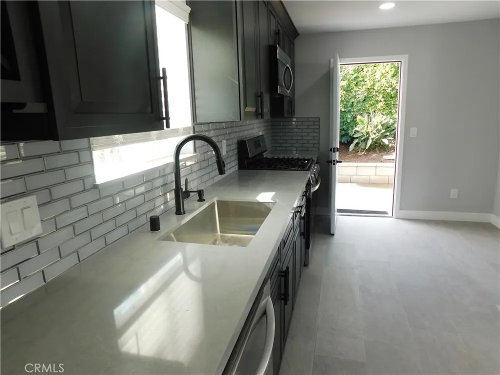 1111 Carol #2 La Habra, CA 90631
