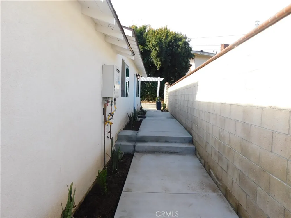 1111 Carol #2 La Habra, CA 90631
