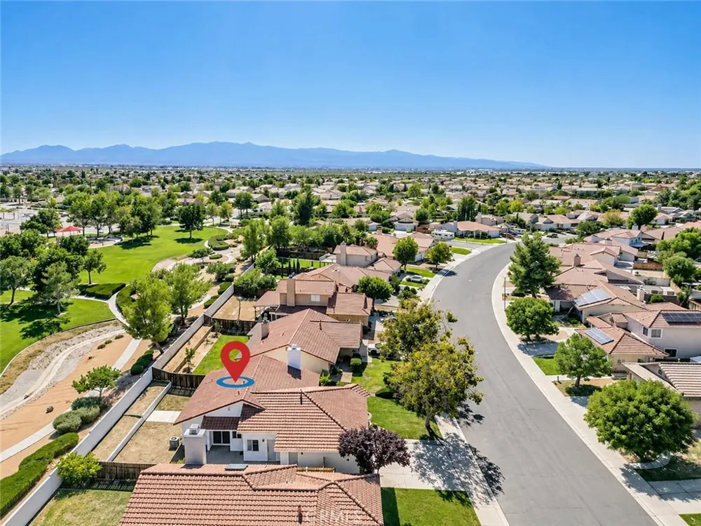 12609 Sunbird Lane Victorville, CA 92392