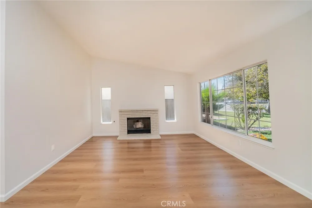 12609 Sunbird Lane Victorville, CA 92392