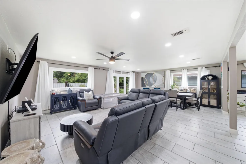 1845 Westcrest Drive Houston, TX 77055