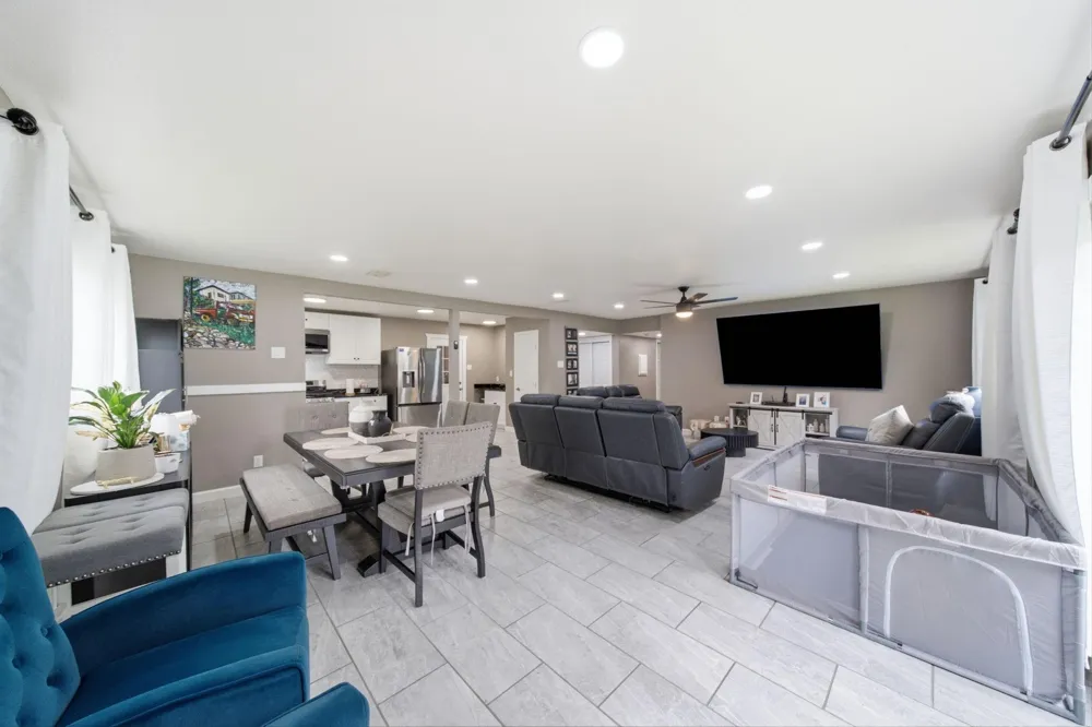 1845 Westcrest Drive Houston, TX 77055