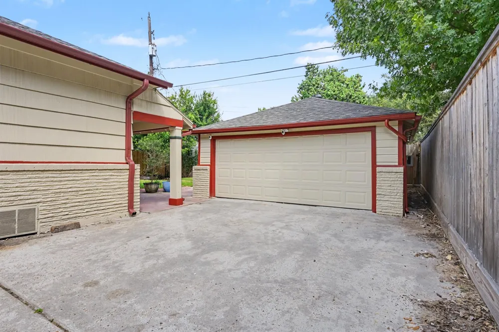 807 Key Street Houston, TX 77009