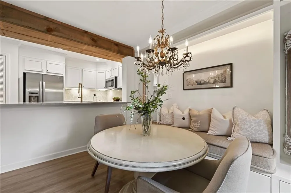 26 Old Ivy Square NE #26 Atlanta, GA 30342