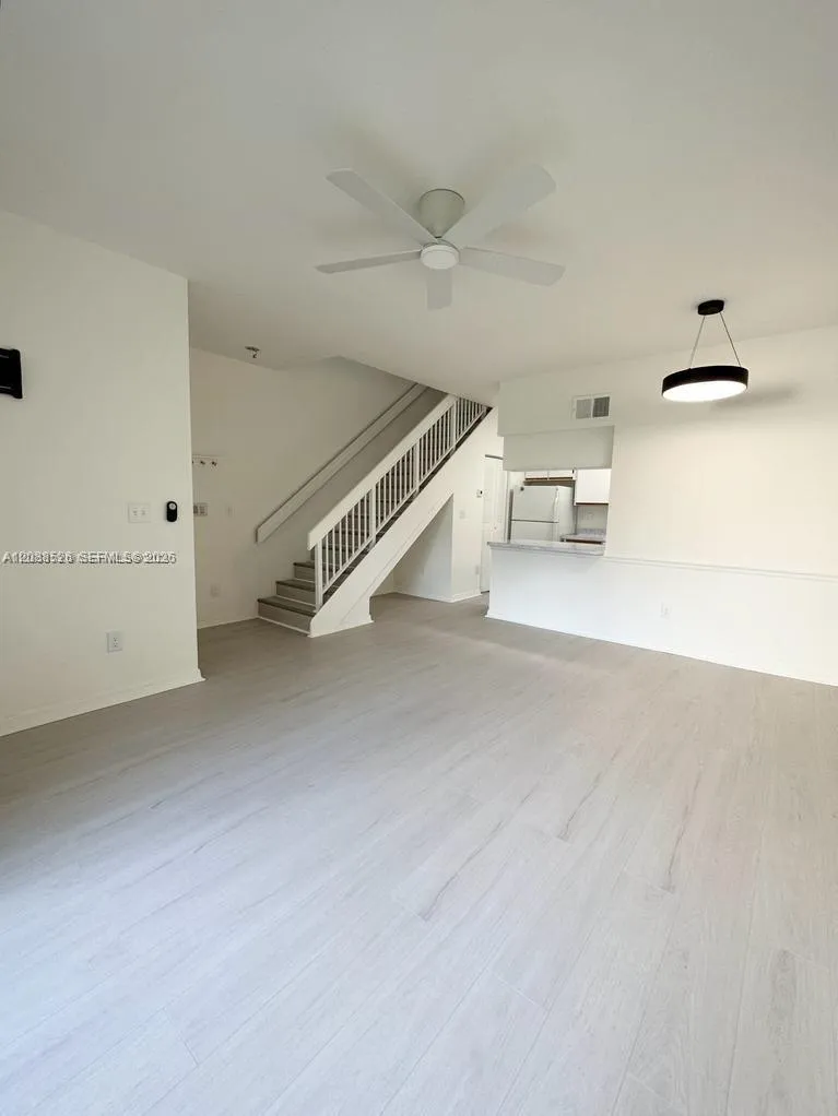 18316 NW 68th Ave #I Hialeah, FL 33015