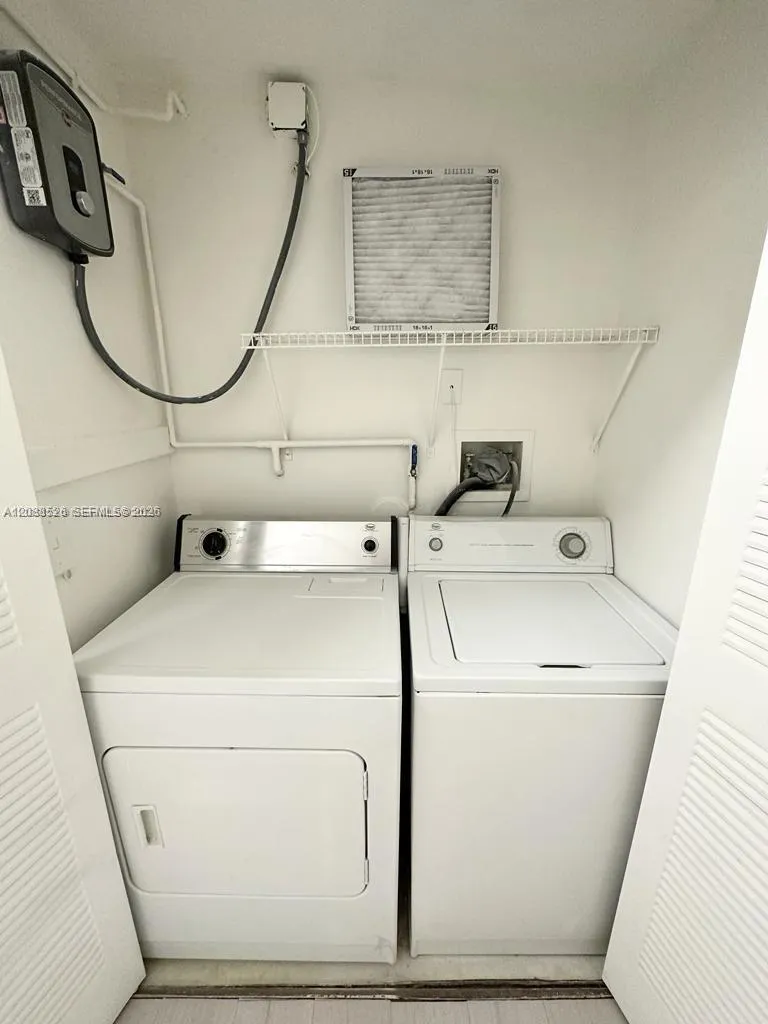 18316 NW 68th Ave #I Hialeah, FL 33015