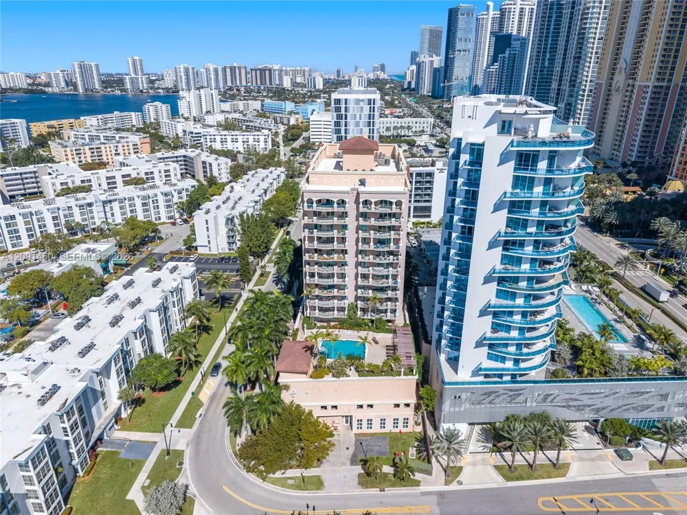 17555 Atlantic Blvd #UPH3 Sunny Isles Beach, FL 33160