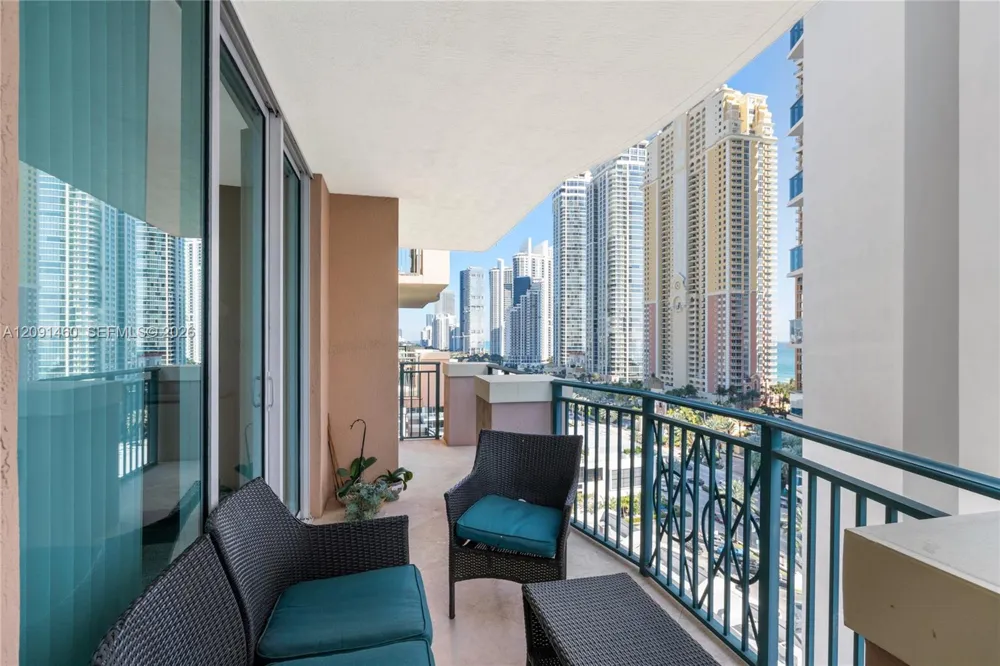 17555 Atlantic Blvd #UPH3 Sunny Isles Beach, FL 33160