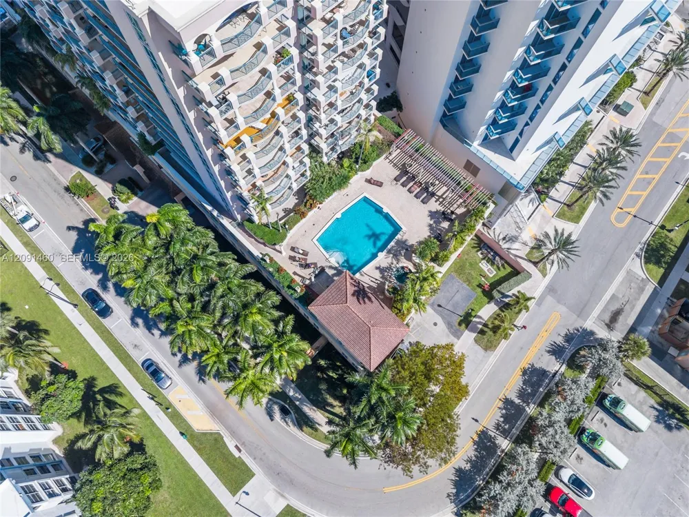 17555 Atlantic Blvd #UPH3 Sunny Isles Beach, FL 33160