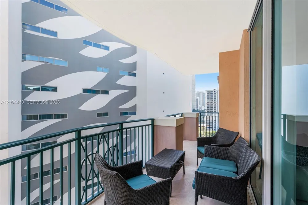 17555 Atlantic Blvd #UPH3 Sunny Isles Beach, FL 33160