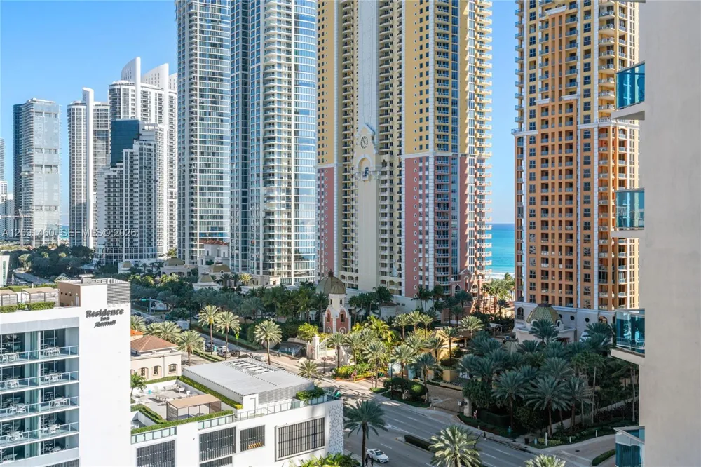 17555 Atlantic Blvd #UPH3 Sunny Isles Beach, FL 33160