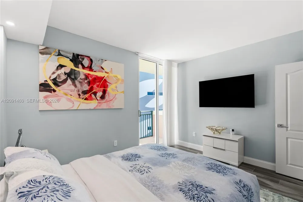 17555 Atlantic Blvd #UPH3 Sunny Isles Beach, FL 33160
