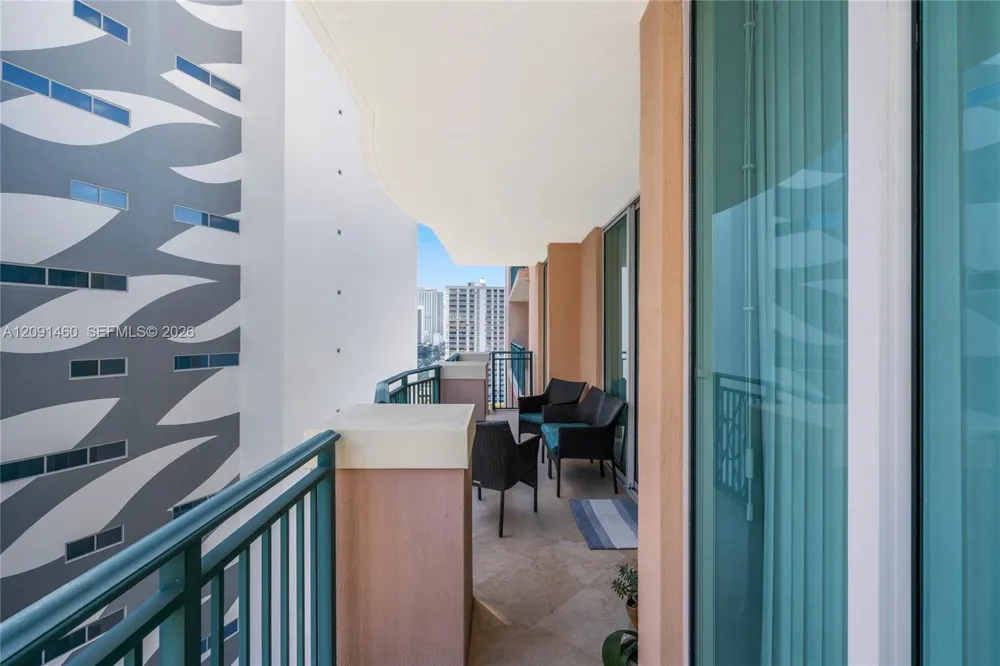 17555 Atlantic Blvd #UPH3 Sunny Isles Beach, FL 33160