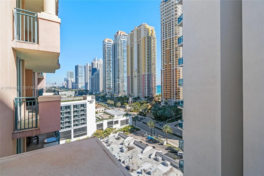 17555 Atlantic Blvd #UPH3 Sunny Isles Beach, FL 33160