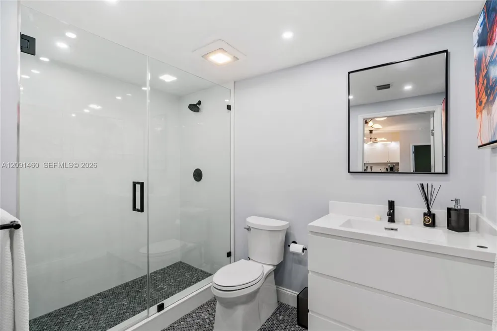 17555 Atlantic Blvd #UPH3 Sunny Isles Beach, FL 33160