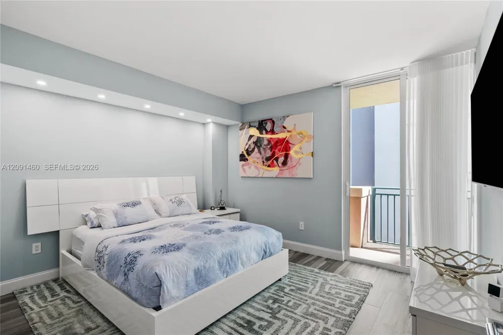 17555 Atlantic Blvd #UPH3 Sunny Isles Beach, FL 33160
