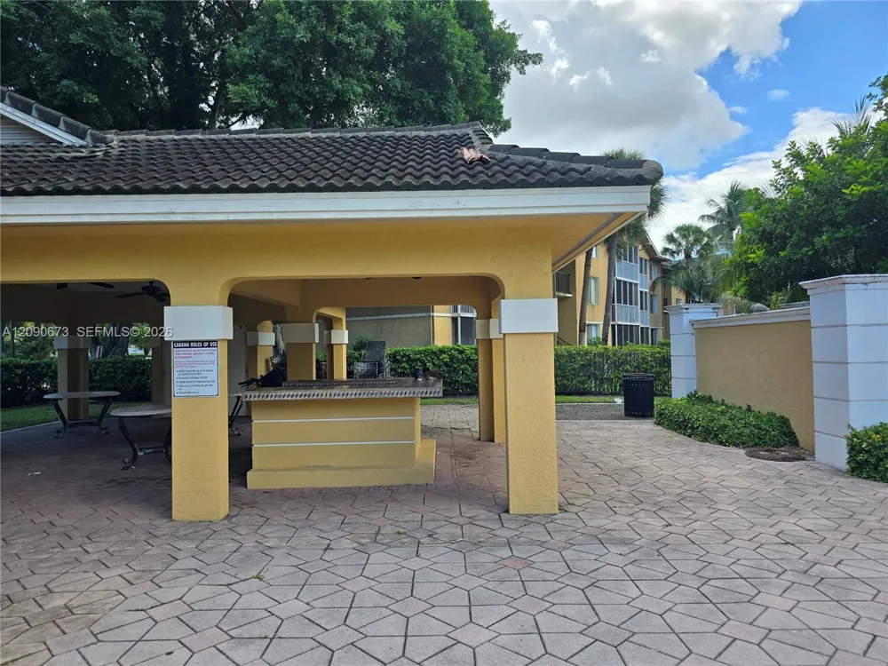 4015 W McNab Rd #D305 Pompano Beach, FL 33069