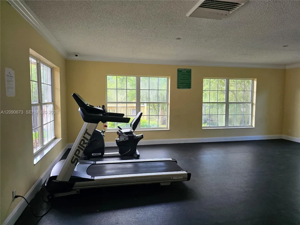 4015 W McNab Rd #D305 Pompano Beach, FL 33069