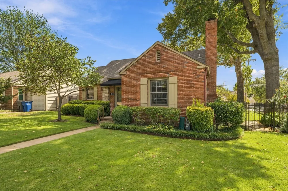 2504 E 20th Street Tulsa, OK 74104