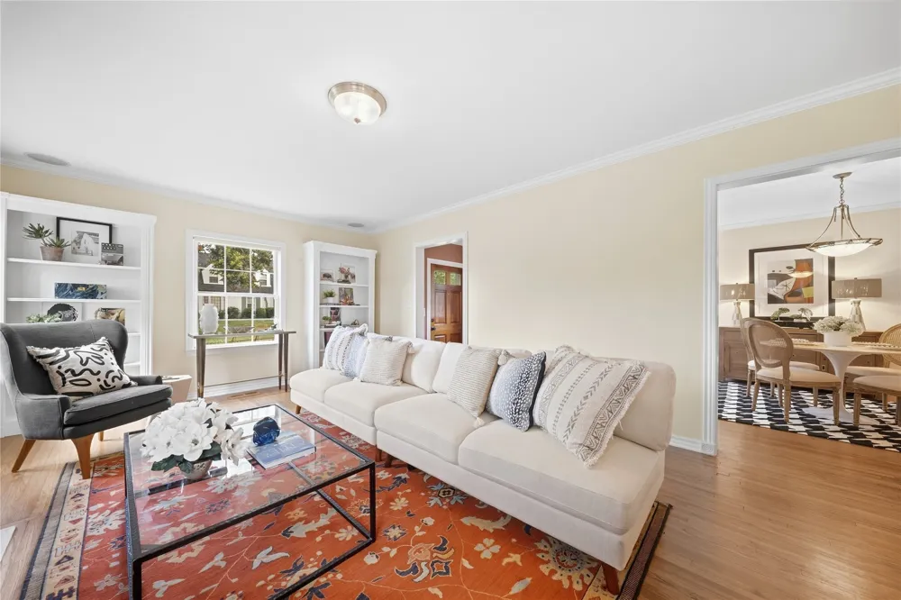 2504 E 20th Street Tulsa, OK 74104