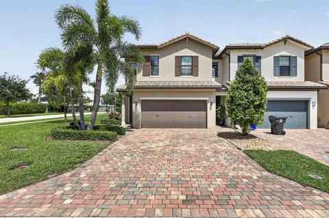 8245 CADRE NOIR ROAD