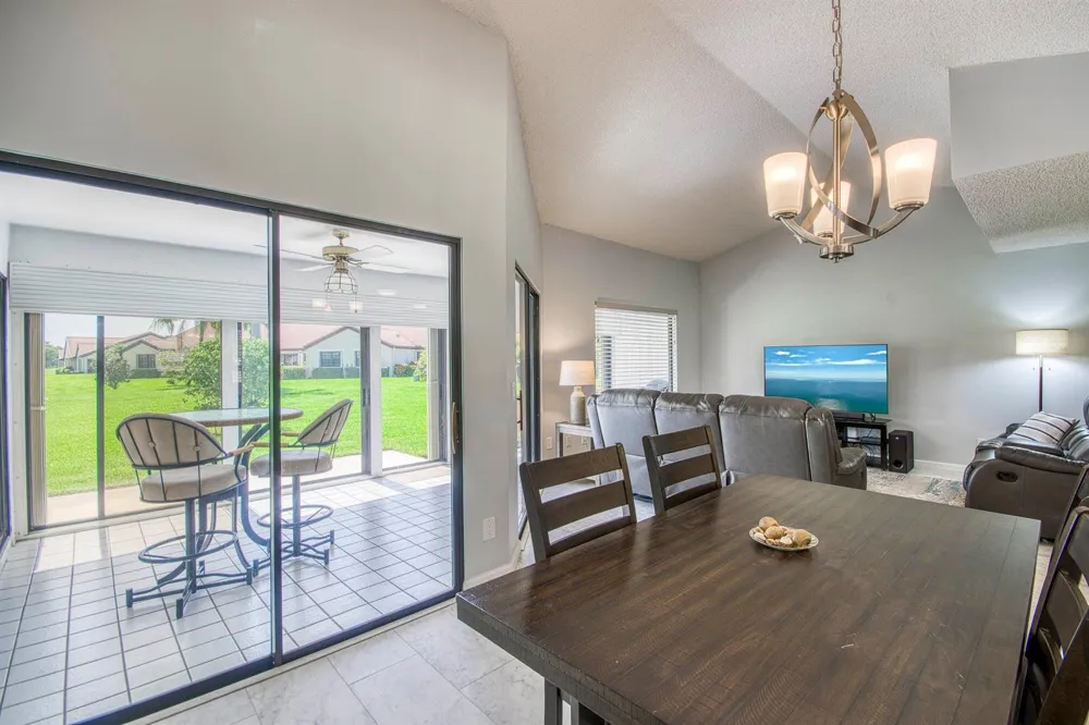 8206 Mooring Circle Boynton Beach, FL 33472