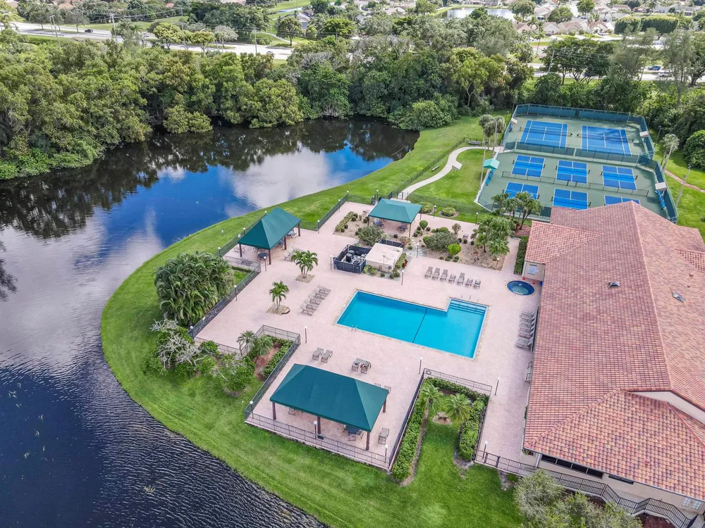8206 Mooring Circle Boynton Beach, FL 33472