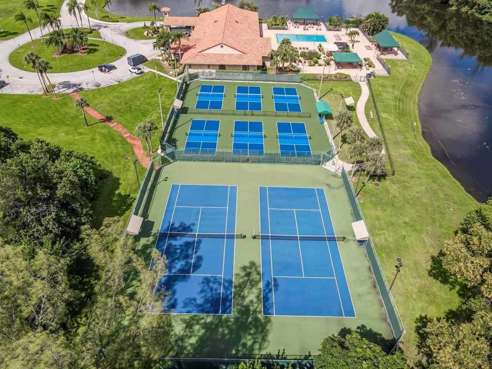 8206 Mooring Circle Boynton Beach, FL 33472