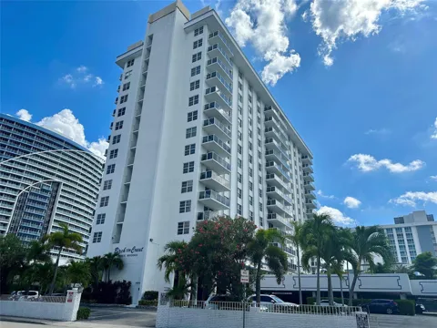336 BIRCH ROAD #4C