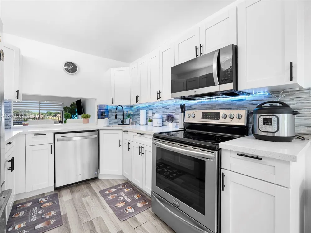 400 NW 214th St #203 Miami Gardens, FL 33169