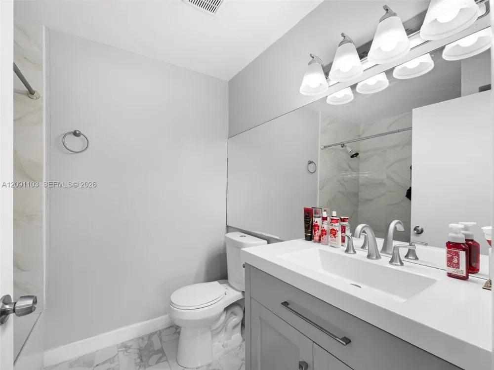 400 NW 214th St #203 Miami Gardens, FL 33169
