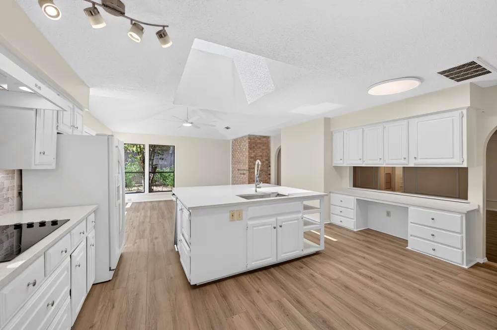 3856 Double Oak Lane Irving, TX 75061