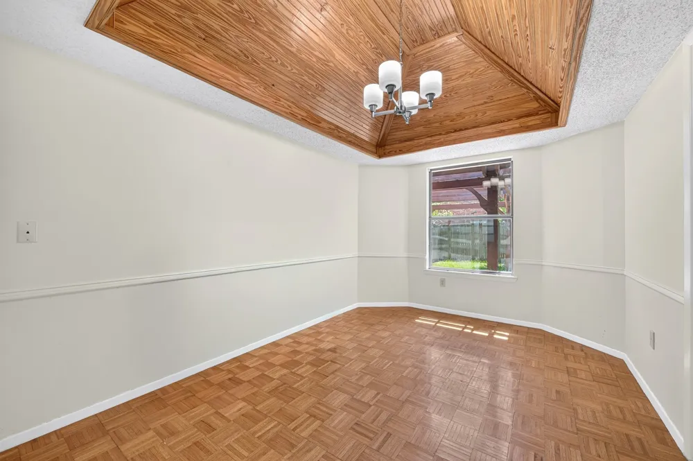 3856 Double Oak Lane Irving, TX 75061