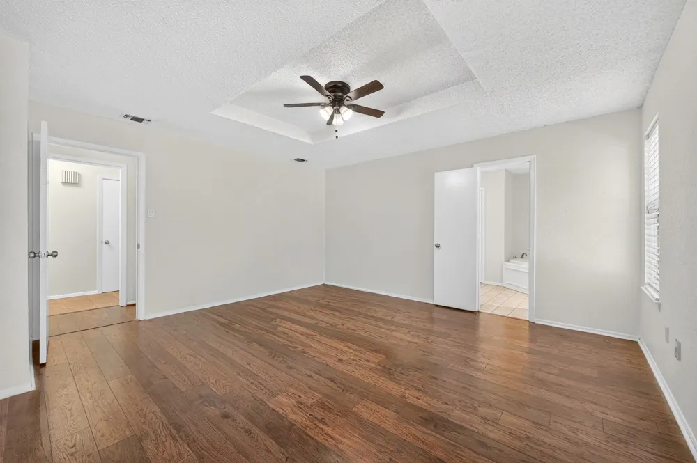 3856 Double Oak Lane Irving, TX 75061