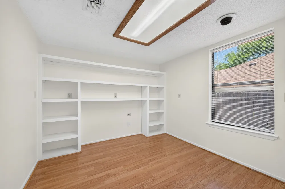 3856 Double Oak Lane Irving, TX 75061