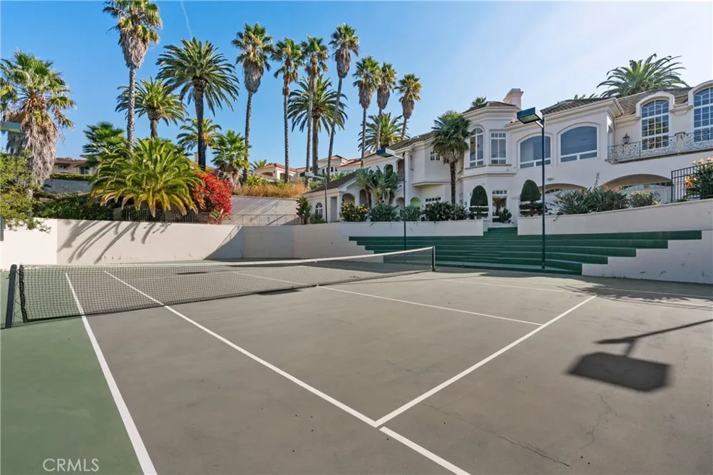 5081 E Copa De Oro Drive Anaheim, CA 92807
