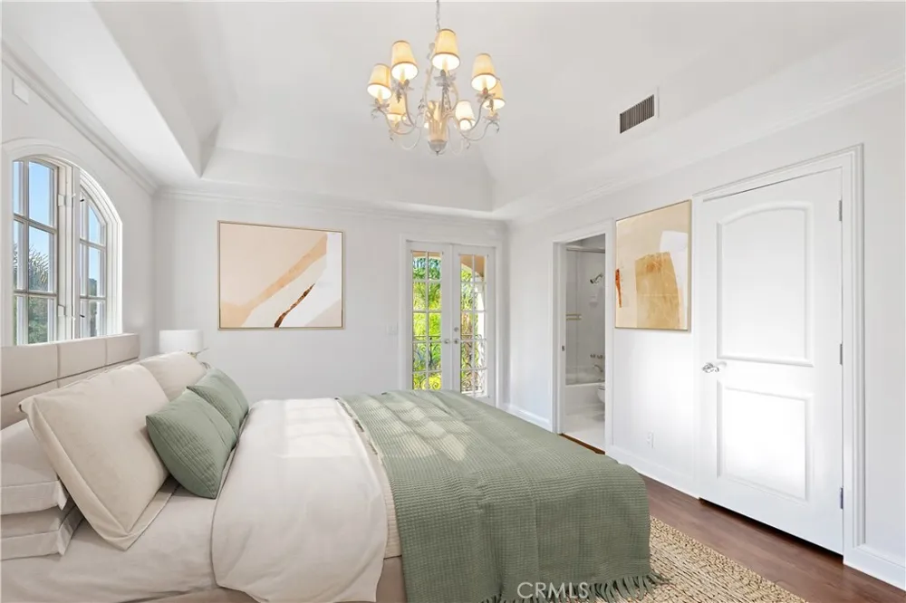 5081 E Copa De Oro Drive Anaheim, CA 92807