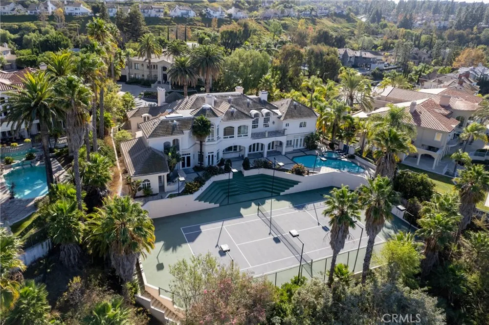 5081 E Copa De Oro Drive Anaheim, CA 92807
