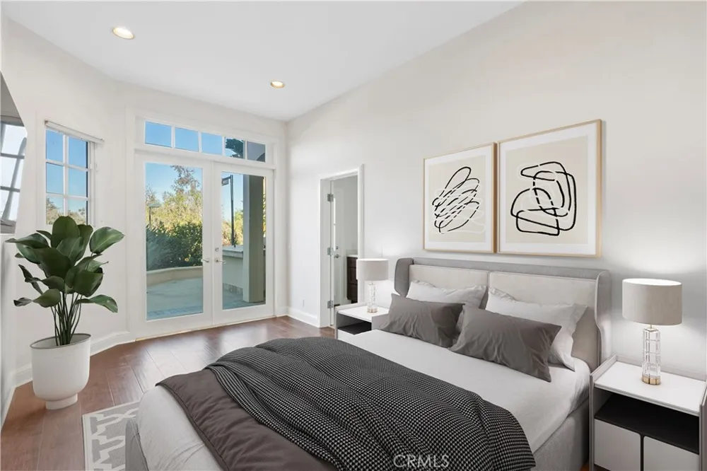 5081 E Copa De Oro Drive Anaheim, CA 92807