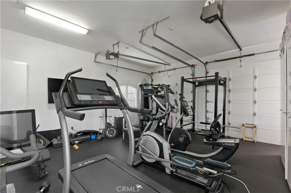 5081 E Copa De Oro Drive Anaheim, CA 92807