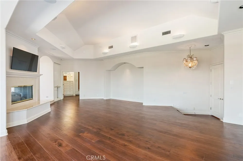 5081 E Copa De Oro Drive Anaheim, CA 92807