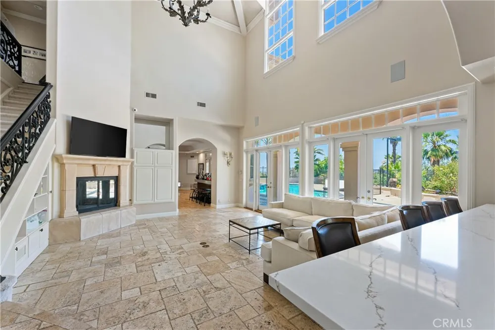 5081 E Copa De Oro Drive Anaheim, CA 92807