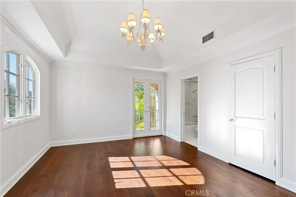 5081 E Copa De Oro Drive Anaheim, CA 92807