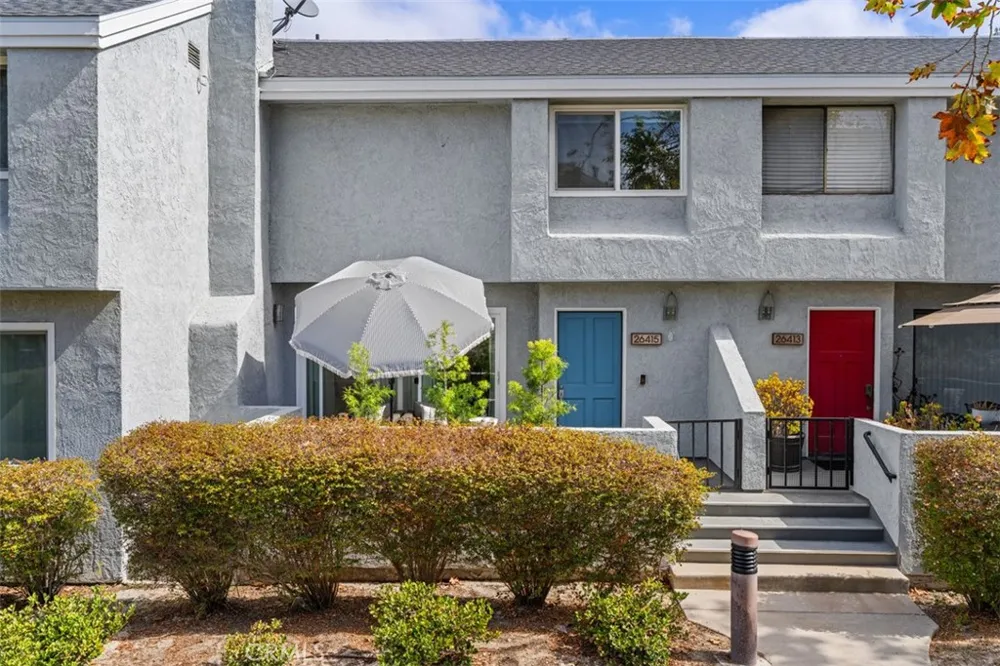 26415 Waterford Lake Forest, CA 92630