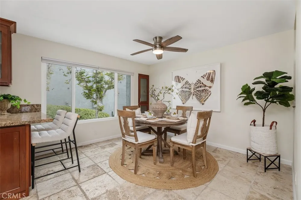 26415 Waterford Lake Forest, CA 92630