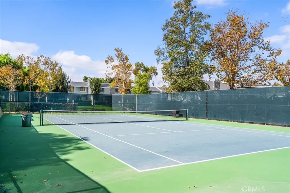 26415 Waterford Lake Forest, CA 92630